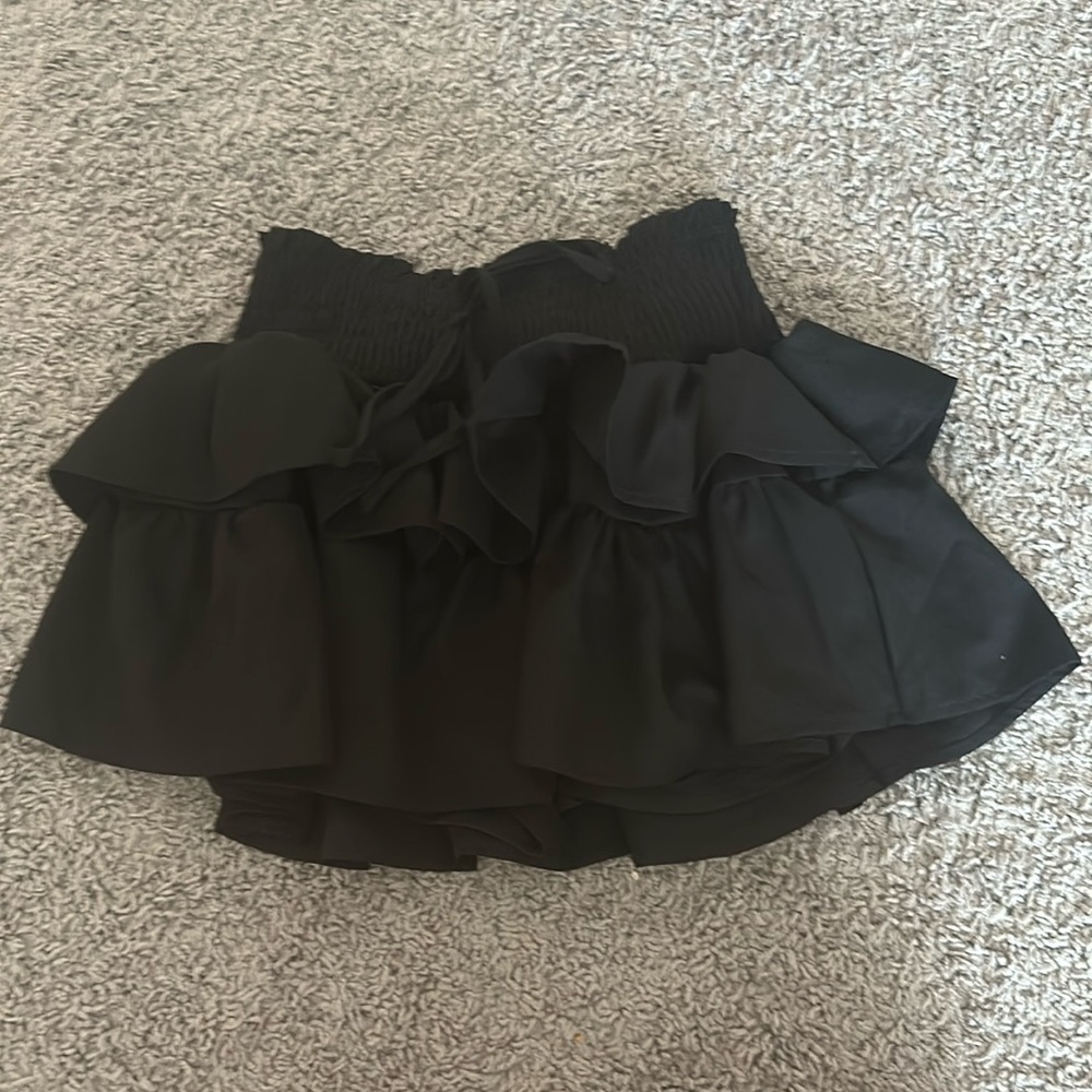 Black flowy skirt